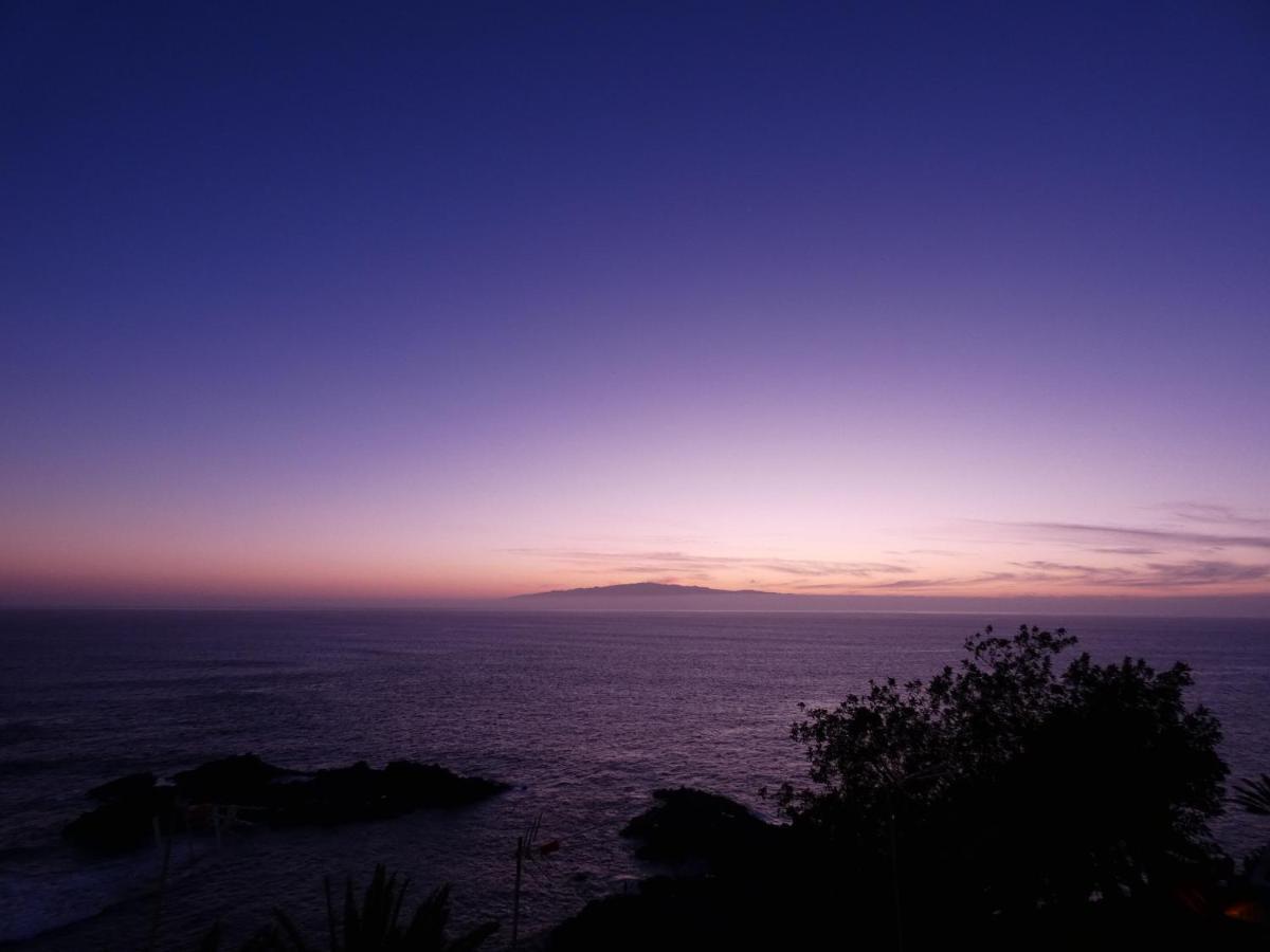 Alcala By The Beach With Amazing Teide View Apartment Bagian luar foto